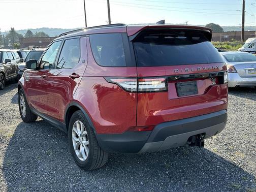 2017 Land Rover Discovery SE