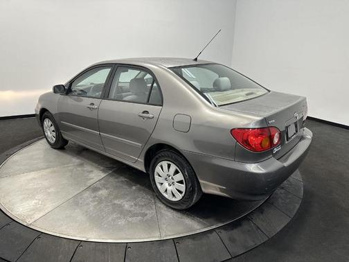 2004 Toyota Corolla LE