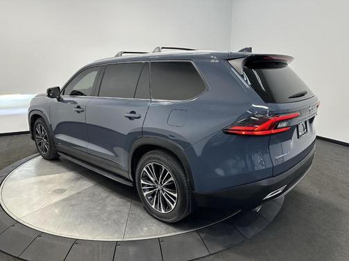 Storm 2025 Toyota Grand Highlander Hybrid MAX