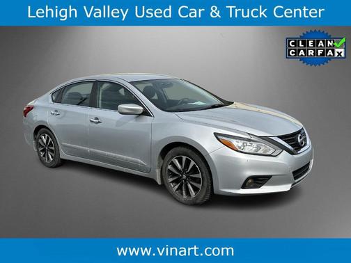 Brilliant Silver 2016 Nissan Altima 2.5 SV