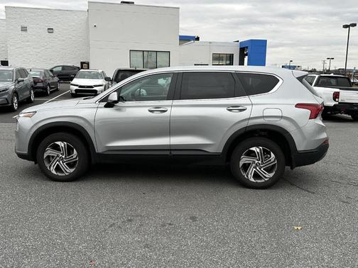 2023 Hyundai SANTA FE SE