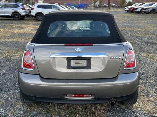 2011 MINI Cooper Base