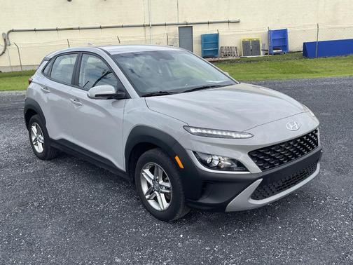 2023 Hyundai KONA SE