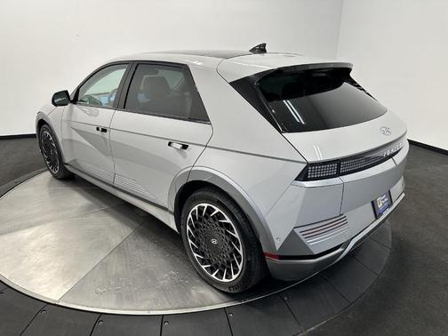 2022 Hyundai IONIQ 5 Limited