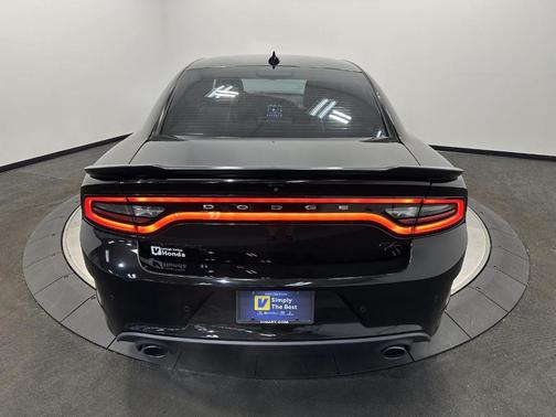 2019 Dodge Charger R/T