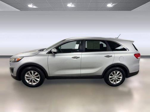 Sparkling Silver 2018 Kia Sorento L