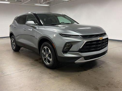Sterling Gray Metallic 2026 Chevrolet Blazer 2LT