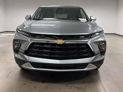 Sterling Gray Metallic 2026 Chevrolet Blazer 2LT