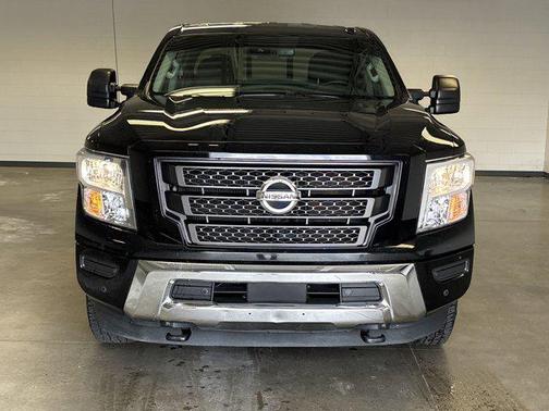 2021 Nissan Titan XD SV