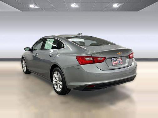 Sterling Gray Metallic 2025 Chevrolet Malibu FWD 1LT