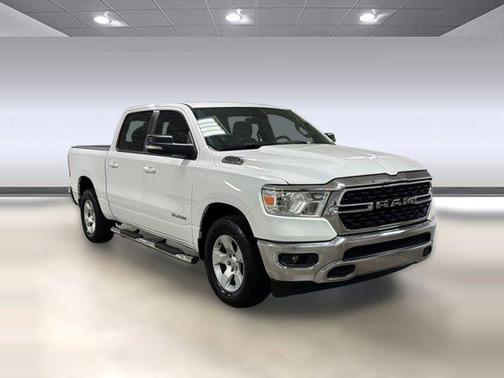 Bright White Clearcoat 2022 RAM 1500 Big Horn/Lone Star