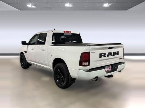 Bright White Clearcoat 2018 RAM 1500 Night Crew Cab 4x4 5'7' Box