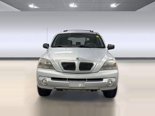 Silver 2006 Kia Sorento LX