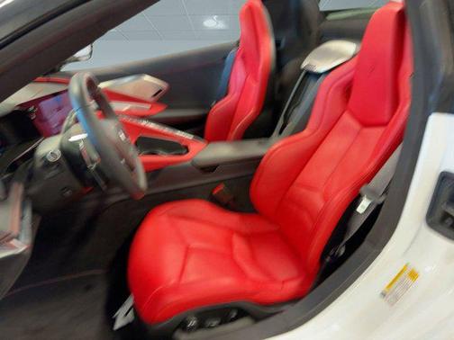 2025 Chevrolet Corvette Stingray w/2LT