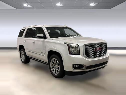 White Frost Tricoat 2018 GMC Yukon Denali