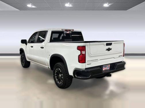 Summit White 2024 Chevrolet Silverado 1500 ZR2