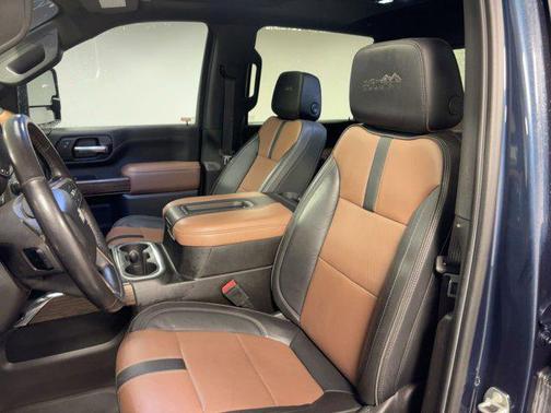 2022 Chevrolet Silverado 2500 High Country