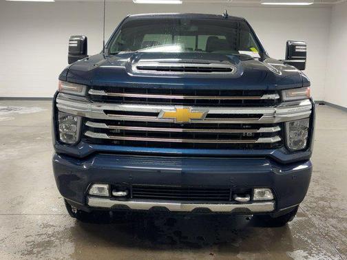 2022 Chevrolet Silverado 2500 High Country
