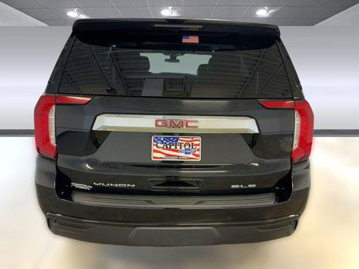 2022 GMC Yukon SLE