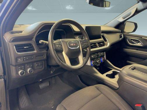 2022 GMC Yukon SLE