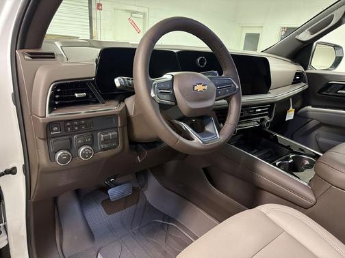 Summit White 2026 Chevrolet Tahoe LT
