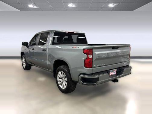 Sterling Gray Metallic 2025 Chevrolet Silverado 1500 Custom
