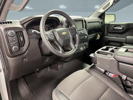 Sterling Gray Metallic 2025 Chevrolet Silverado 1500 Custom
