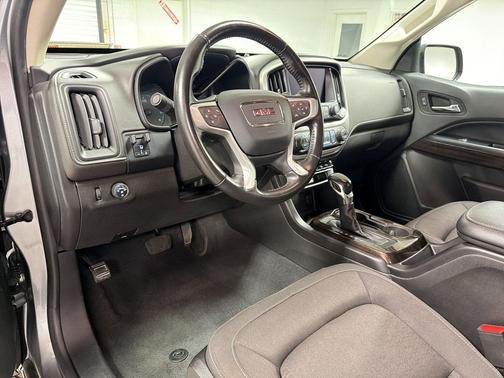 Satin Steel Metallic 2022 GMC Canyon Elevation