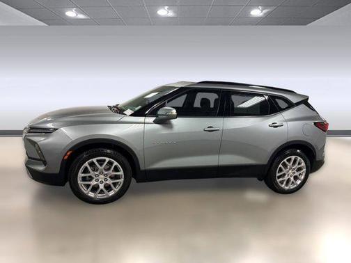 Sterling Gray Metallic 2023 Chevrolet Blazer 3LT