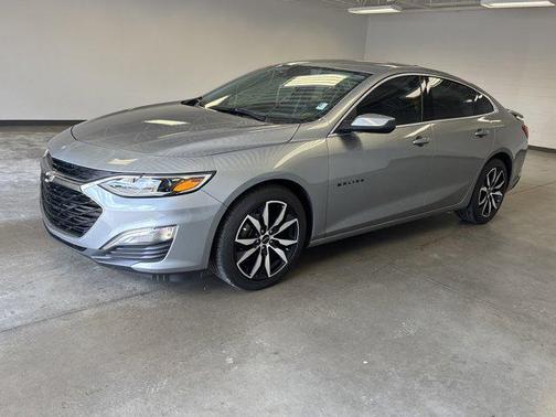 2025 Chevrolet Malibu FWD RS