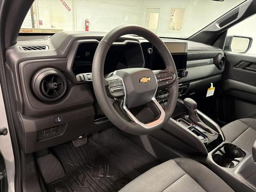 Sterling Gray Metallic 2026 Chevrolet Colorado WT