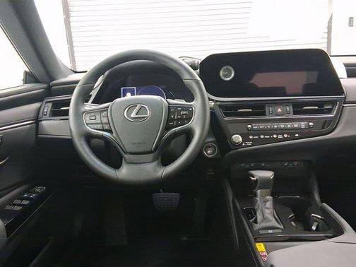 2023 Lexus ES 350 Base