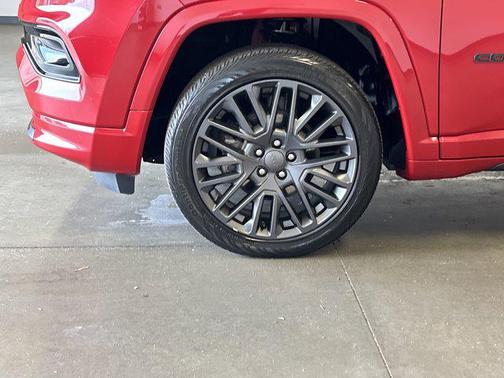 2022 Jeep Compass (RED) Edition 4x4