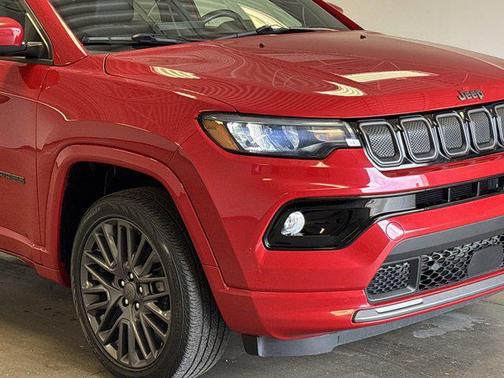 2022 Jeep Compass (RED) Edition 4x4