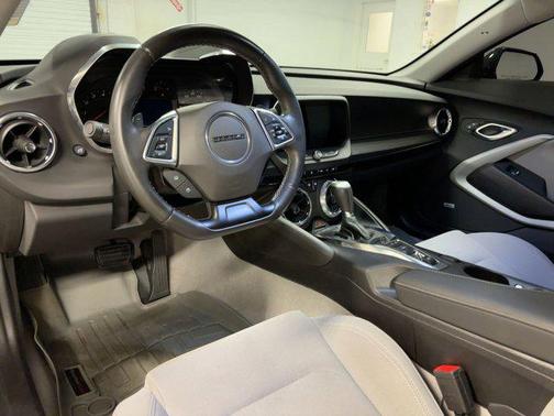 2021 Chevrolet Camaro RWD Coupe LT1