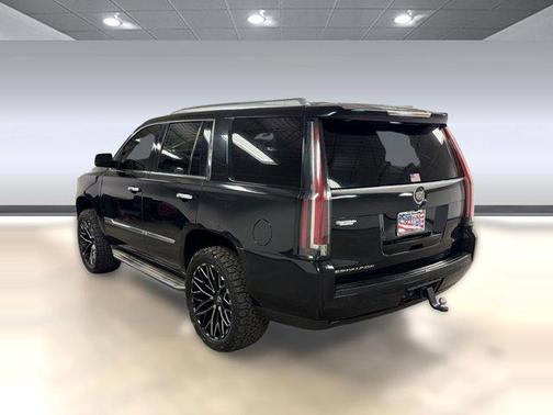 2015 Cadillac Escalade Luxury