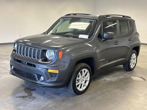 2023 Jeep Renegade Latitude