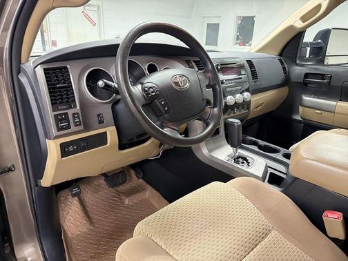Brown 2012 Toyota Tundra Grade