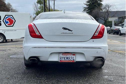 2014 Jaguar XJ XJL Portfolio