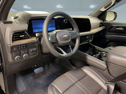 2025 Chevrolet Suburban 2WD High Country
