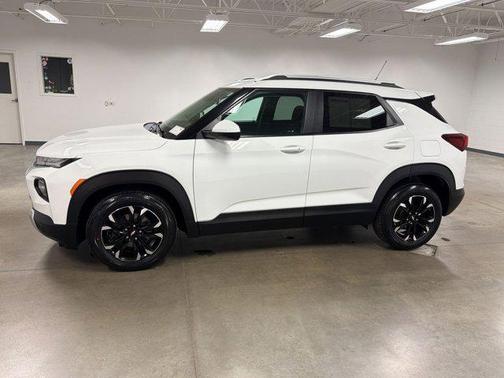 Summit White 2023 Chevrolet Trailblazer LT