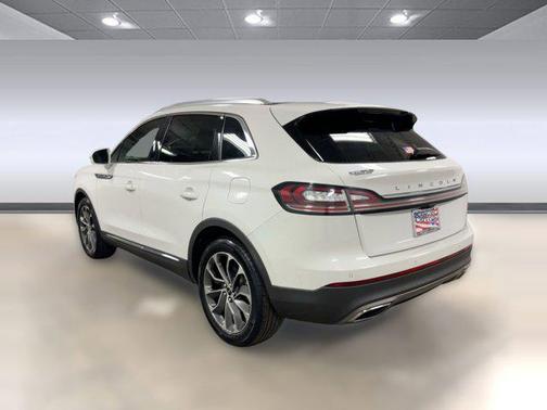 2021 Lincoln Nautilus Reserve