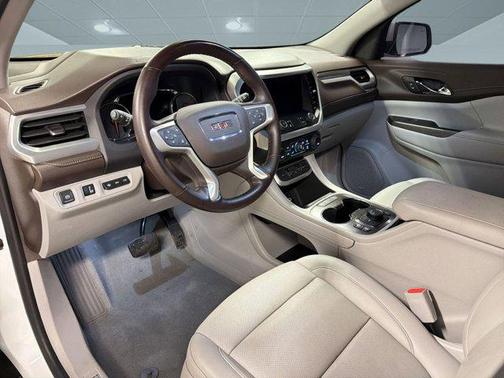 Summit White 2023 GMC Acadia FWD SLT