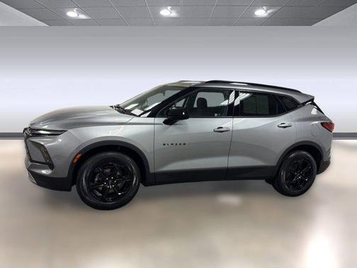 Sterling Gray Metallic 2024 Chevrolet Blazer 2LT