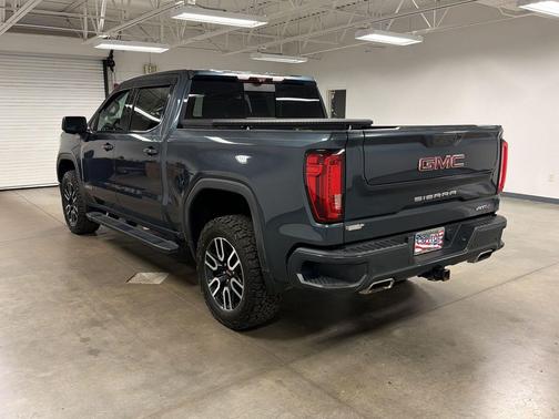 Dark Sky Metallic 2020 GMC Sierra 1500 AT4
