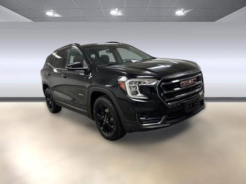 2023 GMC Terrain AWD AT4