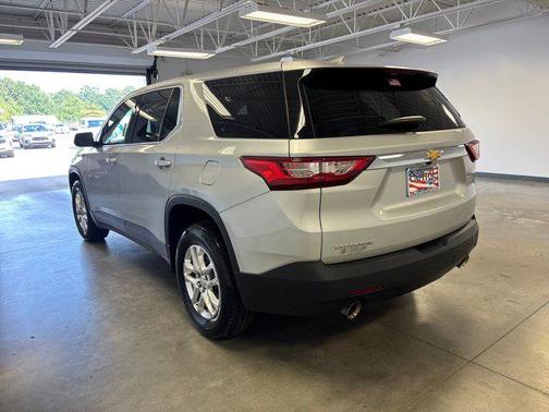 2021 Chevrolet Traverse LS