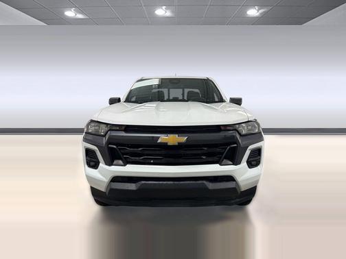 Summit White 2023 Chevrolet Colorado LT