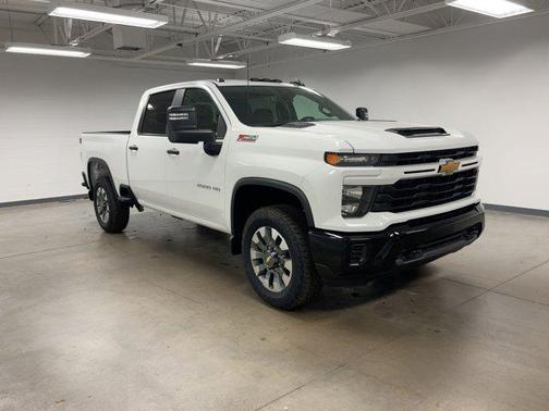 2025 Chevrolet Silverado 2500 Custom