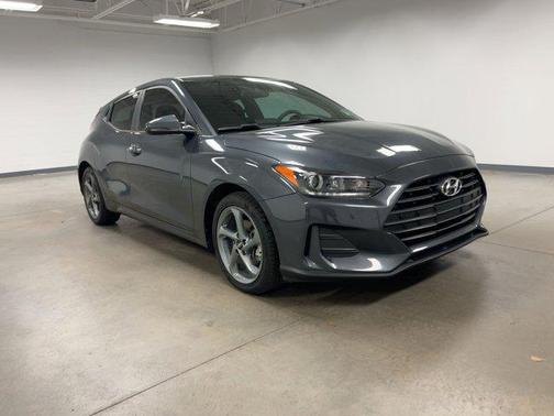 2021 Hyundai Veloster 2